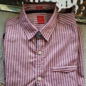 Men's casual botton down shirt